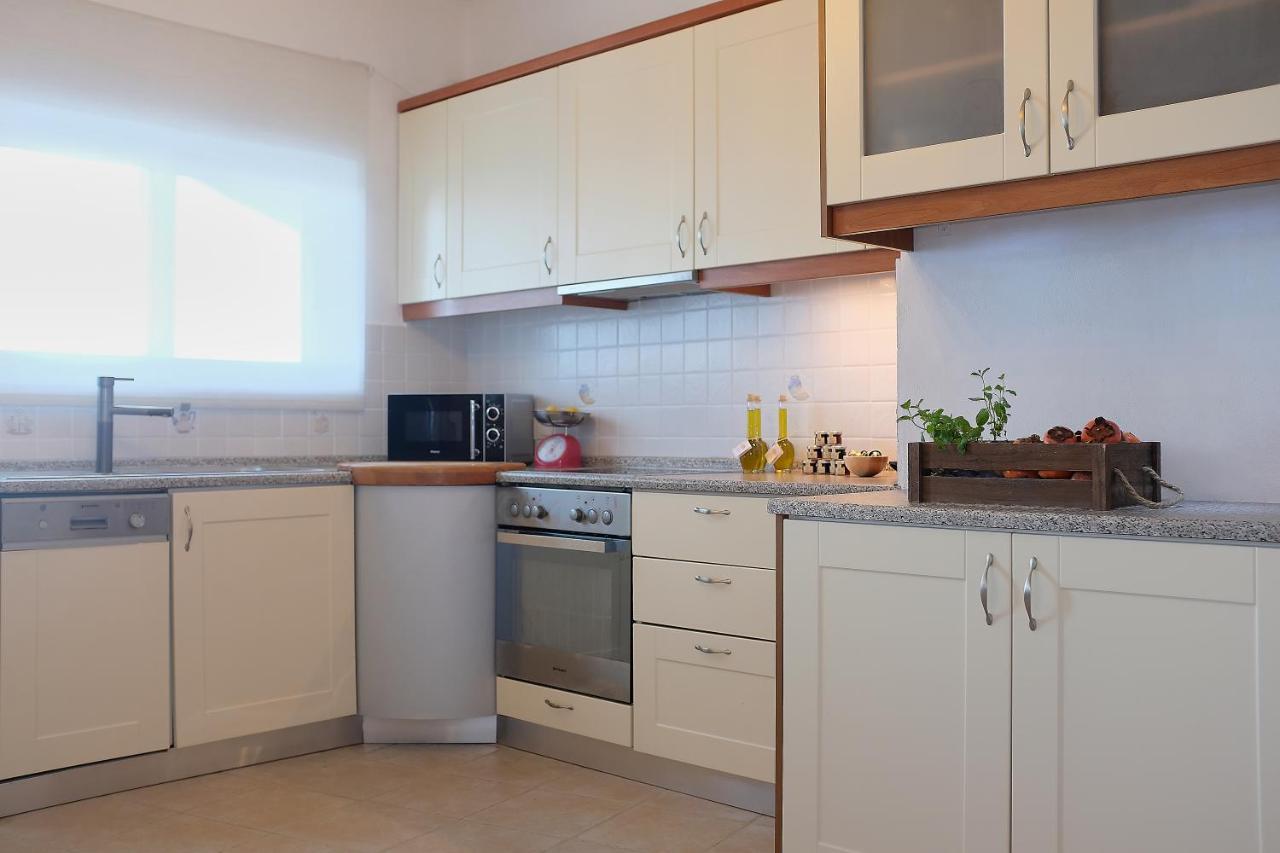 Chlomos Villa Boukari מראה חיצוני תמונה