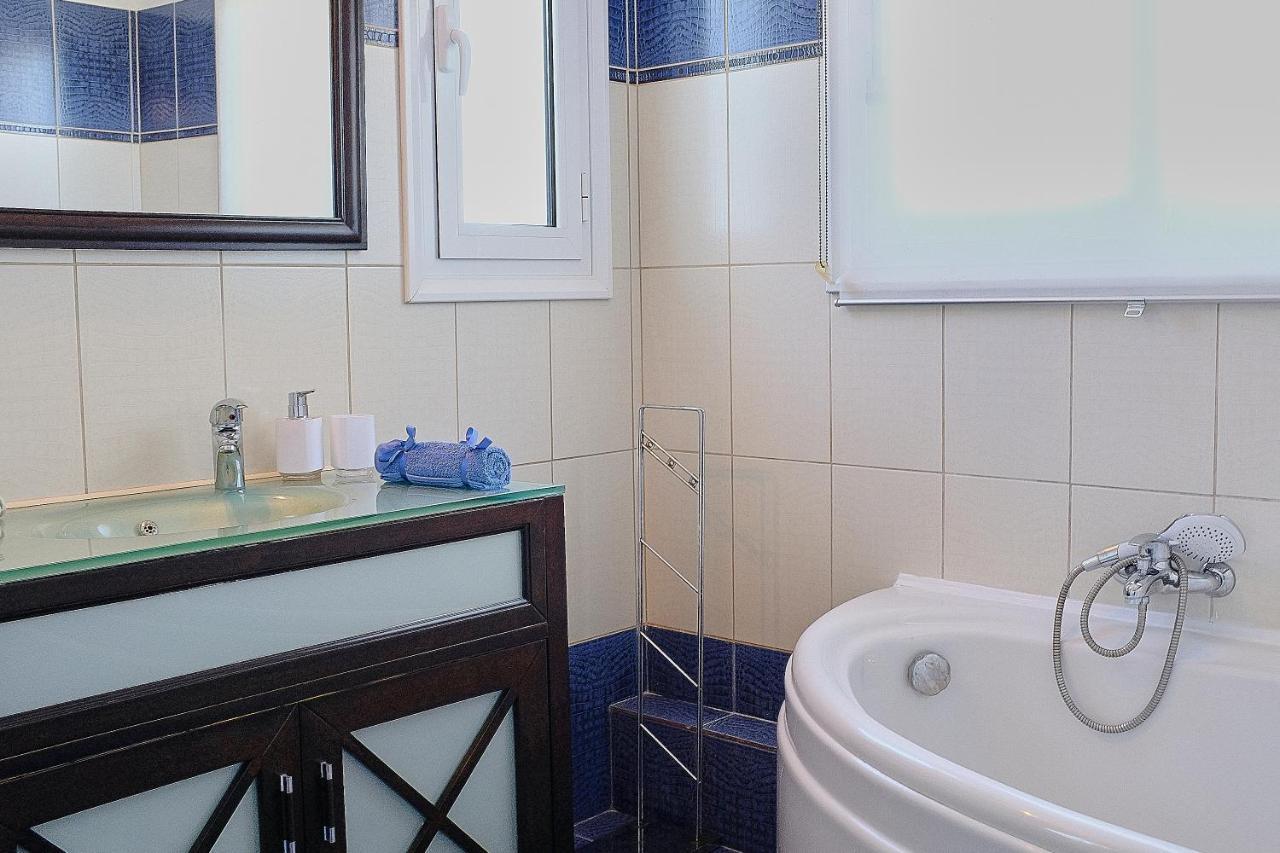 Chlomos Villa Boukari מראה חיצוני תמונה