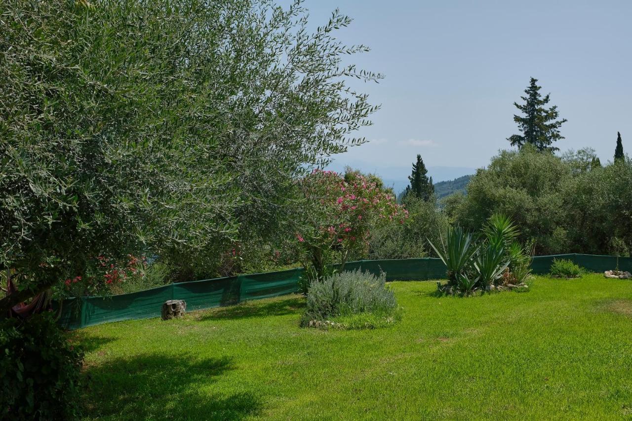 Chlomos Villa Boukari מראה חיצוני תמונה