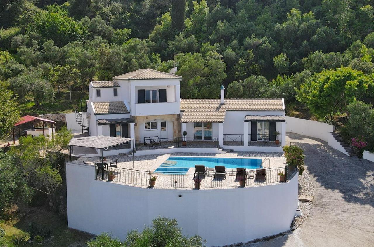 Chlomos Villa Boukari מראה חיצוני תמונה