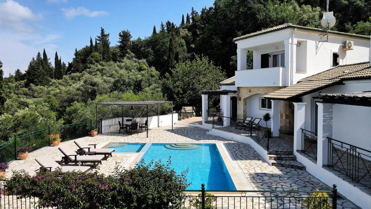 Chlomos Villa Boukari מראה חיצוני תמונה