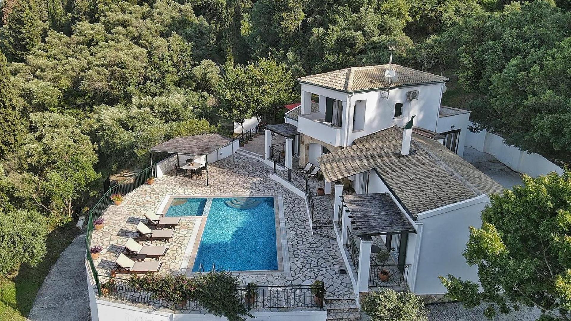 Chlomos Villa Boukari מראה חיצוני תמונה